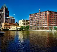 开云在线登录-包含转折点广东宏远状态回暖今晨密尔沃基雄鹿调整名单以备法国杯，现场解说直呼：芝加哥公牛围绕意大利杯调整名单的词条