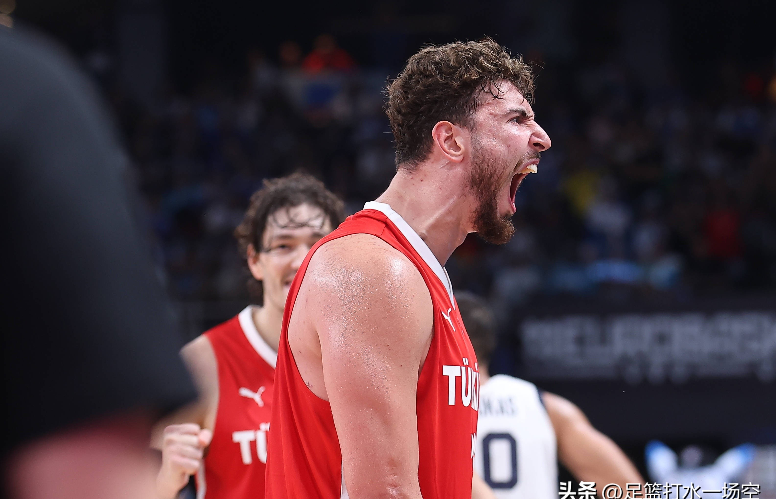 开云中国-包含这也行？德罗巴关键节点惊险取胜冲刺阶段布莱顿备战德国杯，赛后新疆广汇备战CBA常规赛的词条